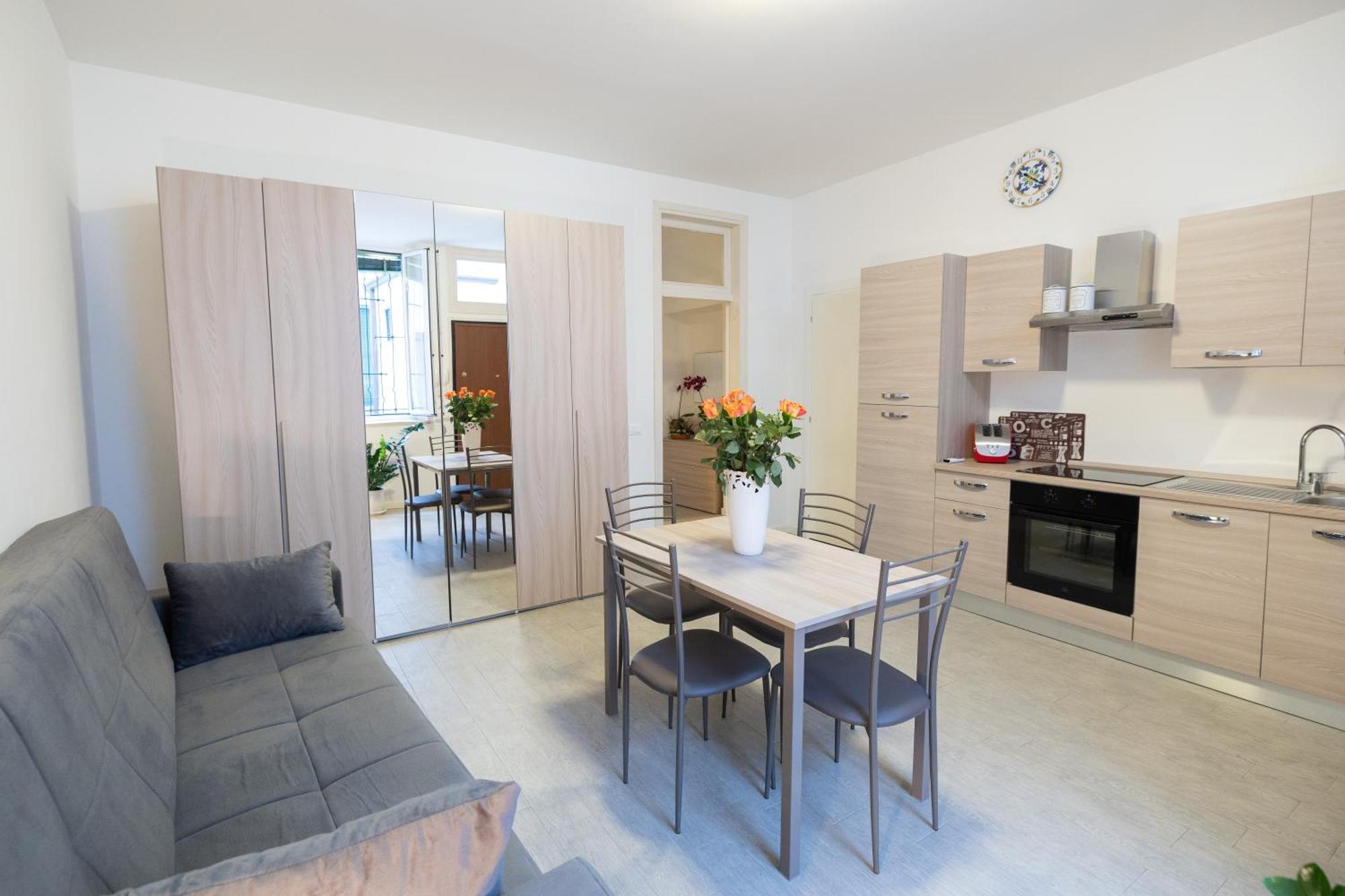 Monolocale Sguizzette Apartment Brescia Exterior photo