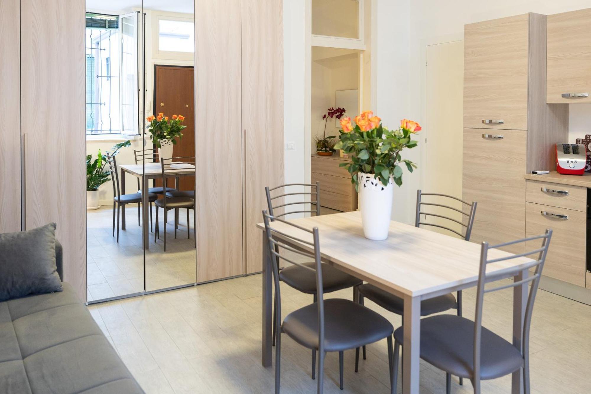 Monolocale Sguizzette Apartment Brescia Exterior photo
